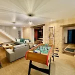 Holiday home La Maison De J. *