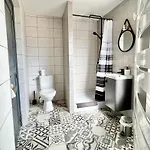 La Maison De J. *