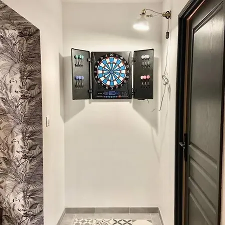 La Maison De J. Ferienhaus *